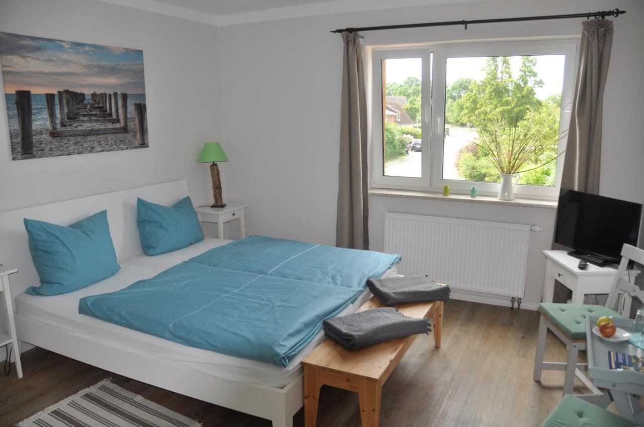 Hotel & Ferienunterkuenfte Hus Seeblick Đảo Đảo Fehmarn Ngoại thất bức ảnh